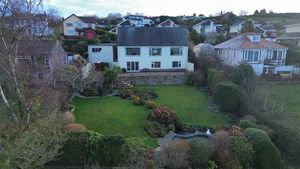 Photo 30- click for photo gallery